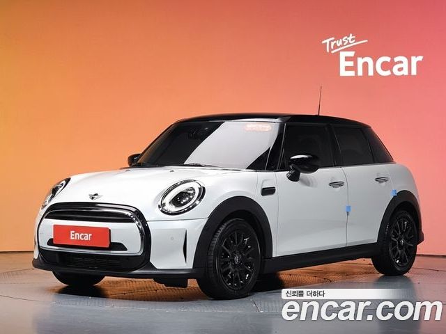 Mini Cooper 2024