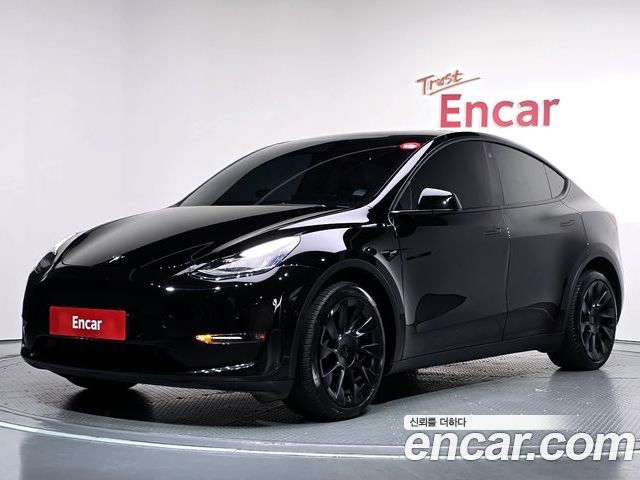 Tesla Model Y 2022