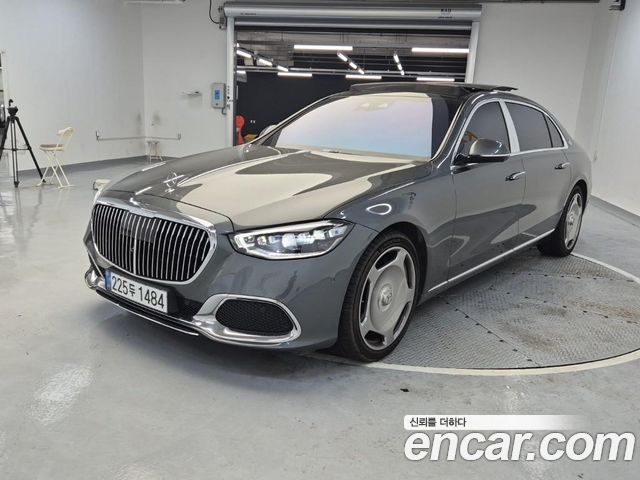 Mercedes-Benz S-Class 2024