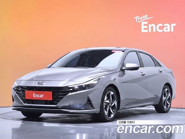 Hyundai AVANTE 2022