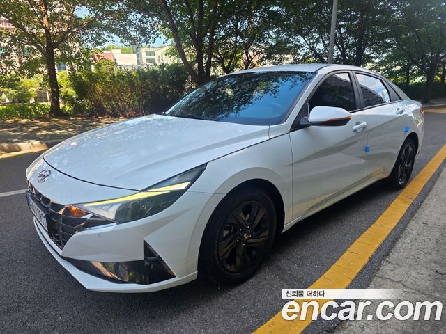 Hyundai AVANTE 2022