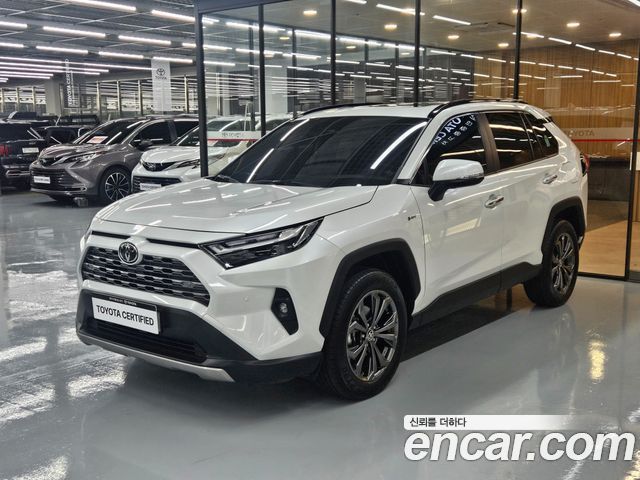 Toyota RAV4 2025