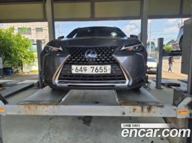 Lexus UX 2019