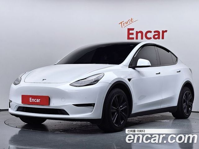 Tesla Model Y 2022