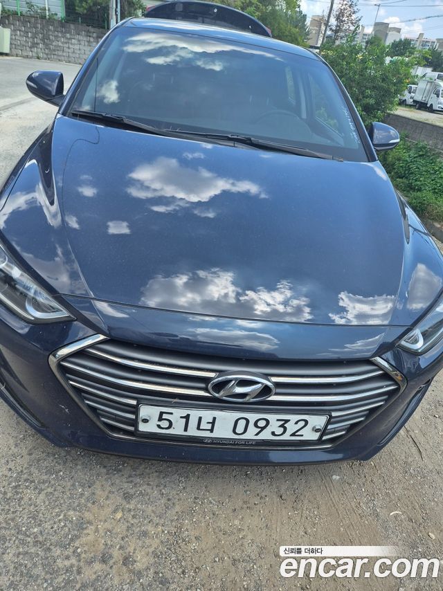 Hyundai AVANTE 2015