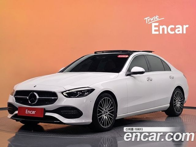 Mercedes-Benz C-Class 2024
