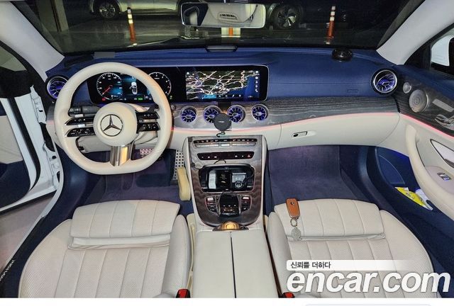 Mercedes-Benz E-Class 2023