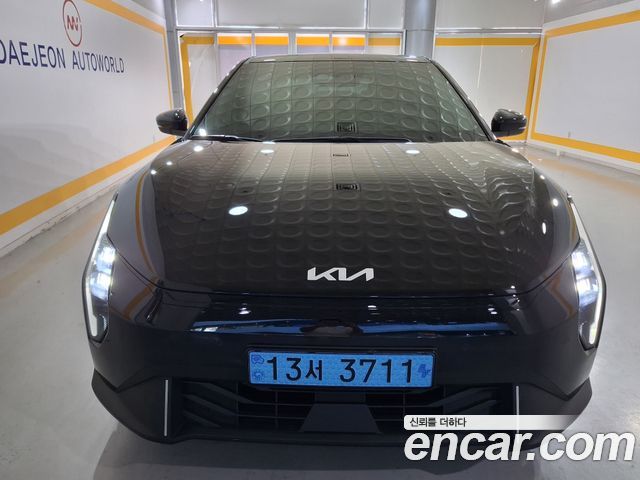 Kia EV4 2025