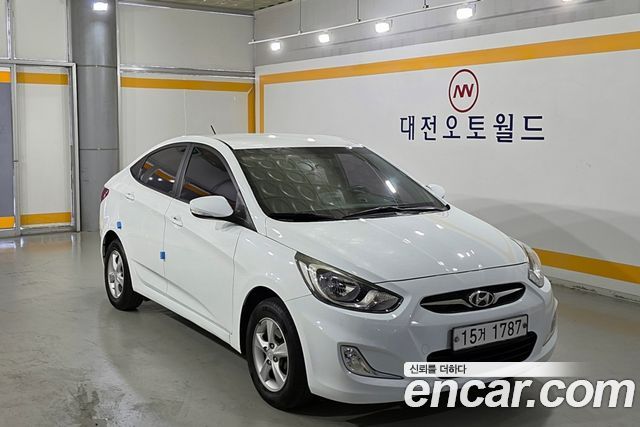 Hyundai Accent 2014