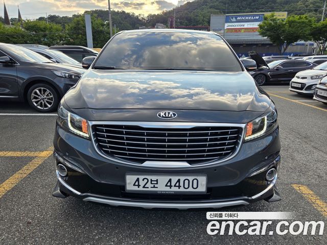 Kia Canival 2017
