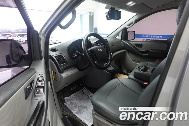 Hyundai Starex 2016