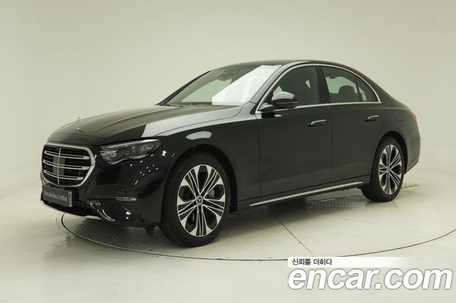 Mercedes-Benz E-Class 2025