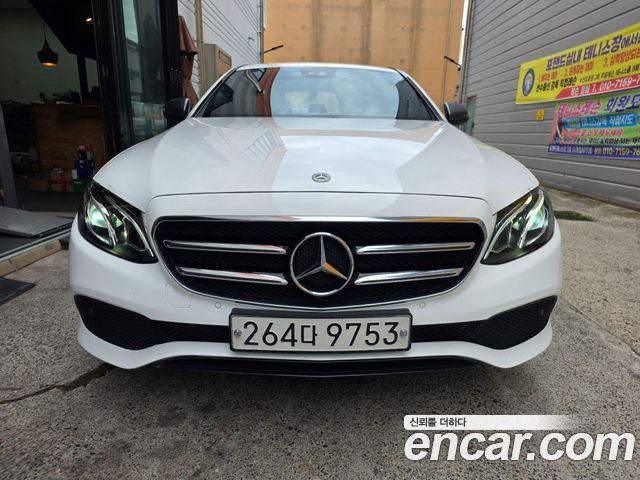 Mercedes-Benz E-Class 2020
