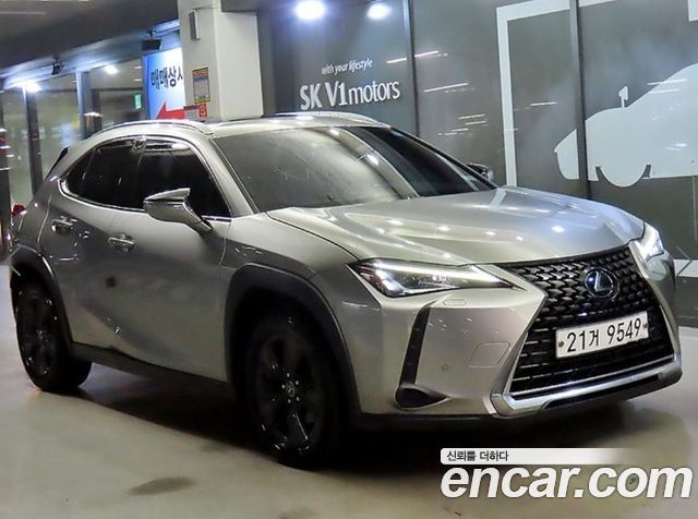 Lexus UX 2019