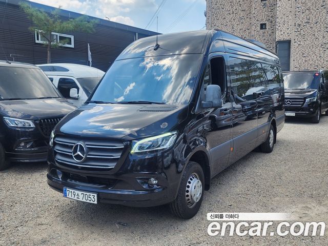 Mercedes-Benz Sprinter 2024