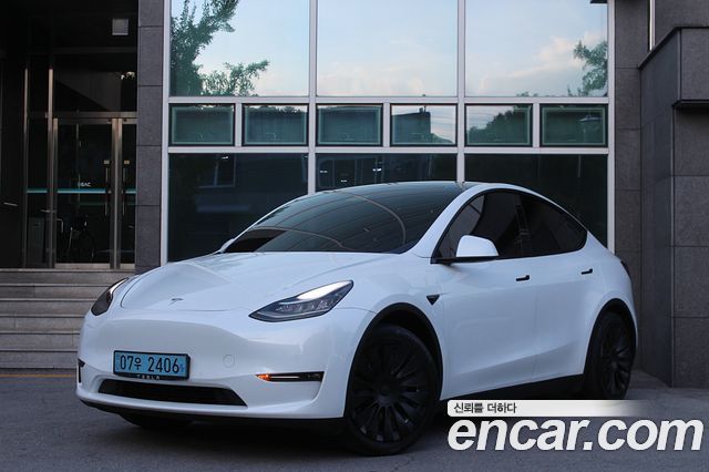 Tesla Model Y 2021