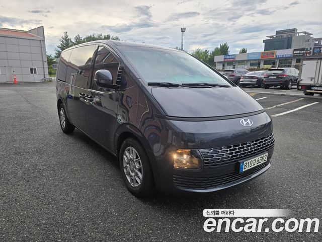 Hyundai Staria 2022