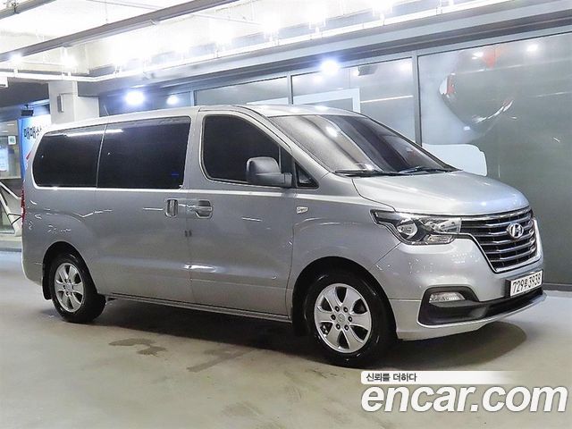 Hyundai Starex 2019
