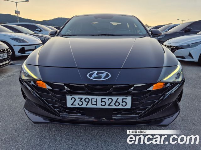 Hyundai AVANTE 2022