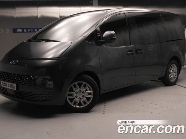 Hyundai Staria 2021