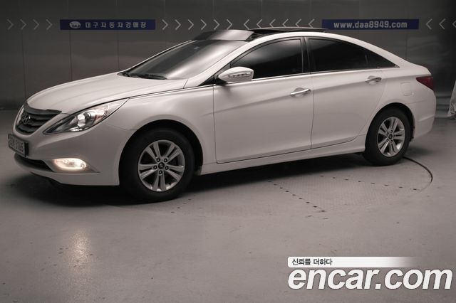 Hyundai Sonata 2010