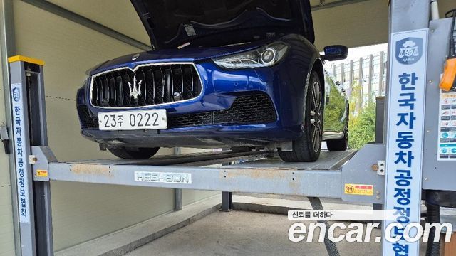 Maserati Ghibli 2016