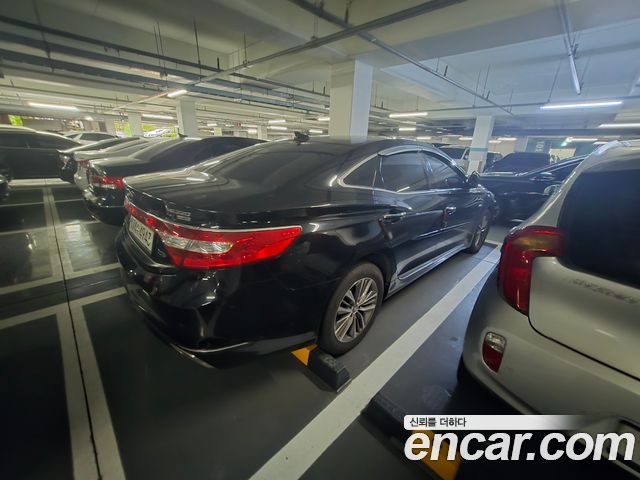 Hyundai Grandeur 2015