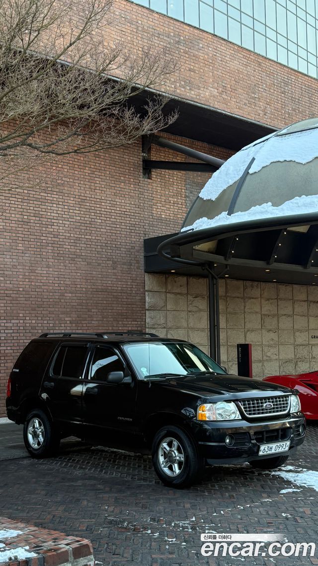 Ford Explorer 2004