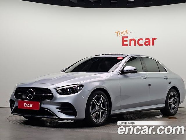 Mercedes-Benz E-Class 2023