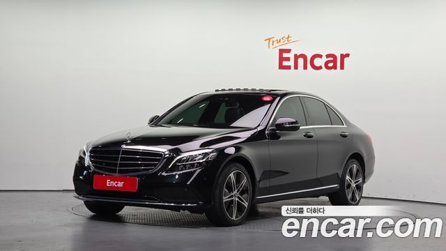 Mercedes-Benz C-Class 2019