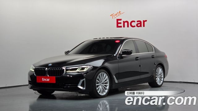 BMW 5-Series 2023