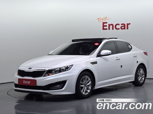 Kia K5 2011