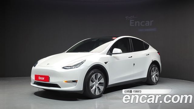 Tesla Model Y 2022