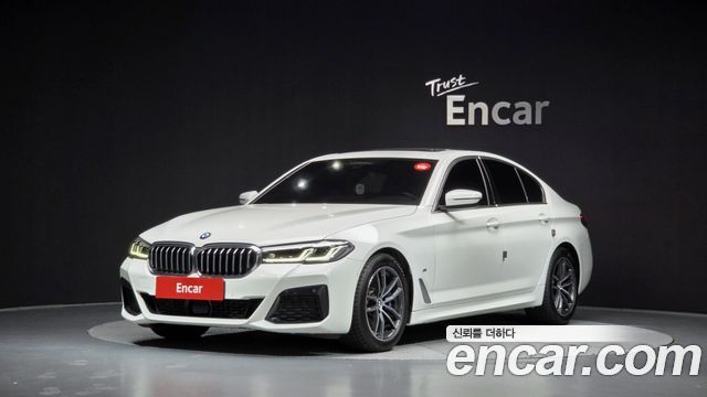 BMW 5-Series 2022