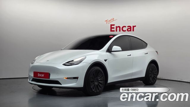 Tesla Model Y 2022