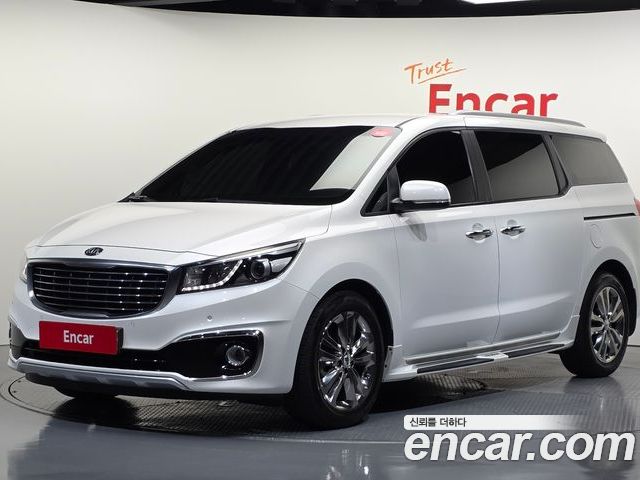 Kia Canival 2015