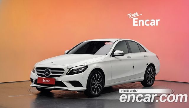 Mercedes-Benz C-Class 2019