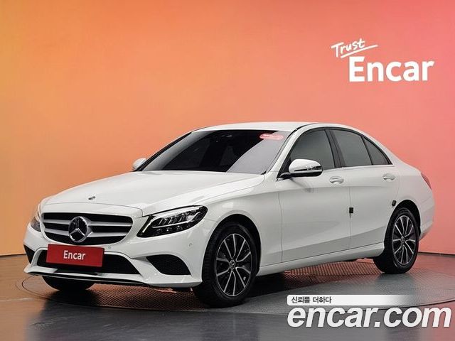 Mercedes-Benz C-Class 2019