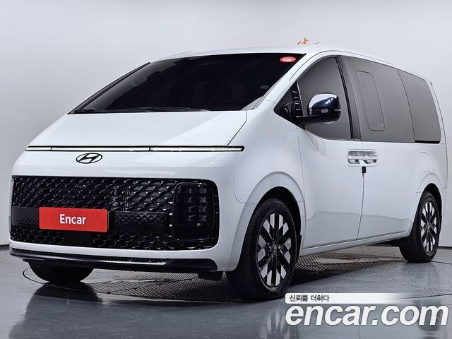 Hyundai Staria 2024