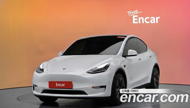 Tesla Model Y 2022