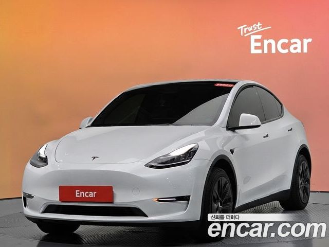 Tesla Model Y 2022