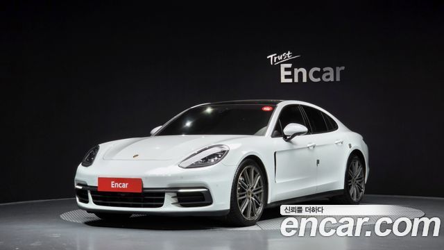 Porsche Panamera 2018