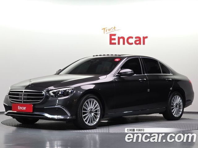 Mercedes-Benz E-Class 2021