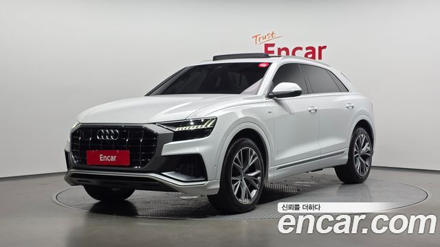 Audi Q8 2020