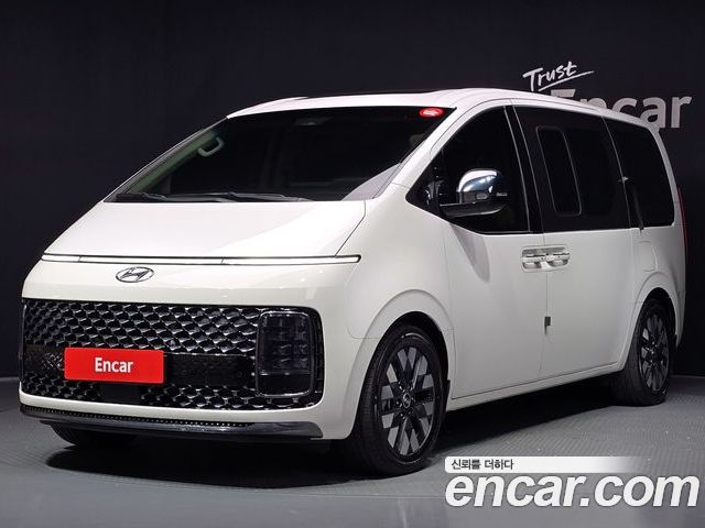 Hyundai Staria 2021