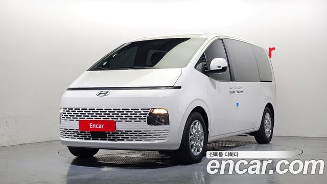 Hyundai Staria 2023