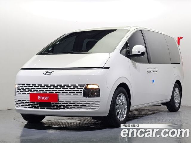 Hyundai Staria 2023