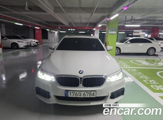 BMW 5-Series 2020