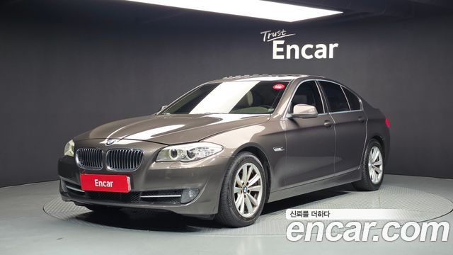 BMW 5-Series 2012
