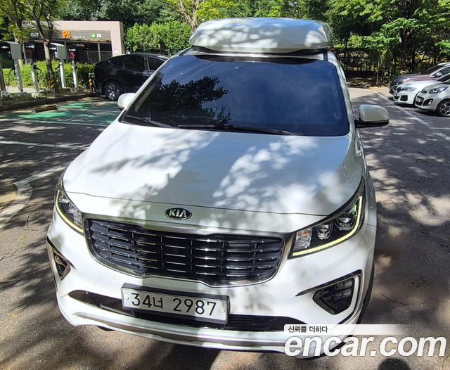 Kia Canival 2018